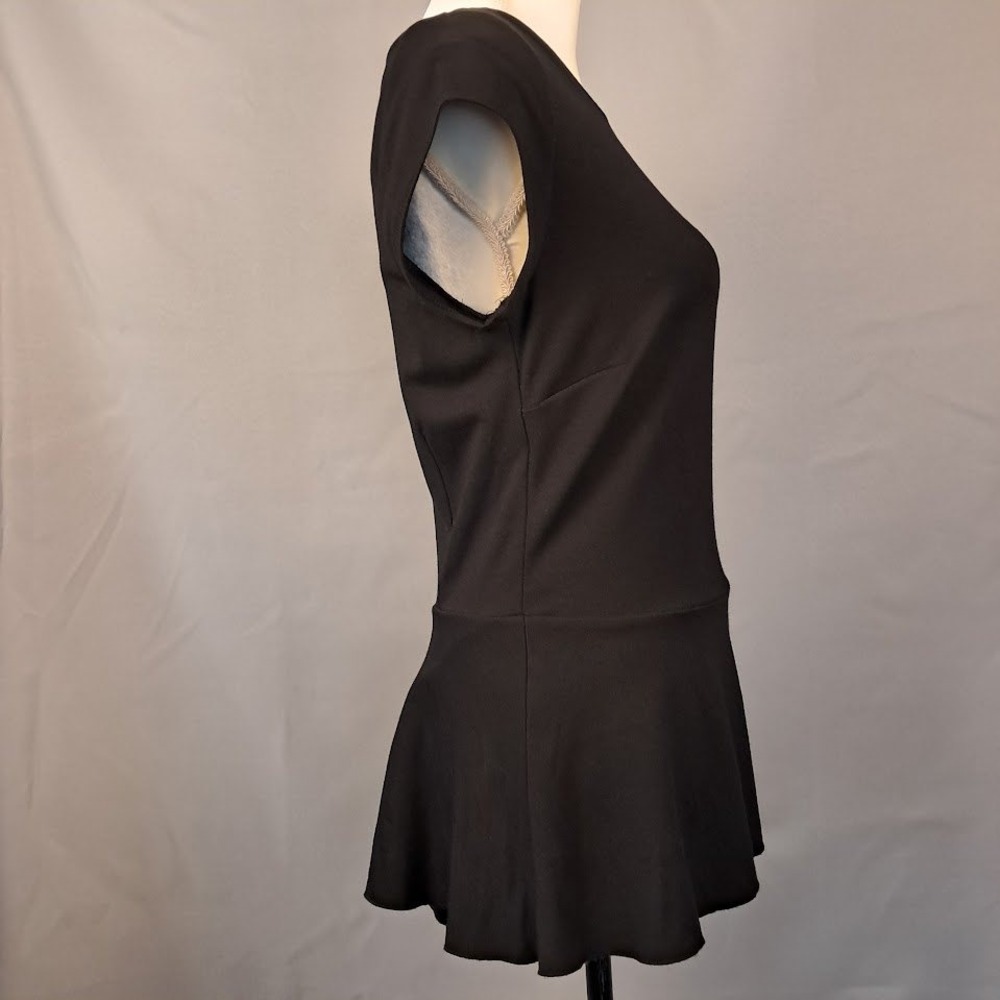 CARMEN MARC VALVO M Black Asymmetric‎ Layered Peplum Top Short Sleeve Boat Neck - Picture 3 of 6